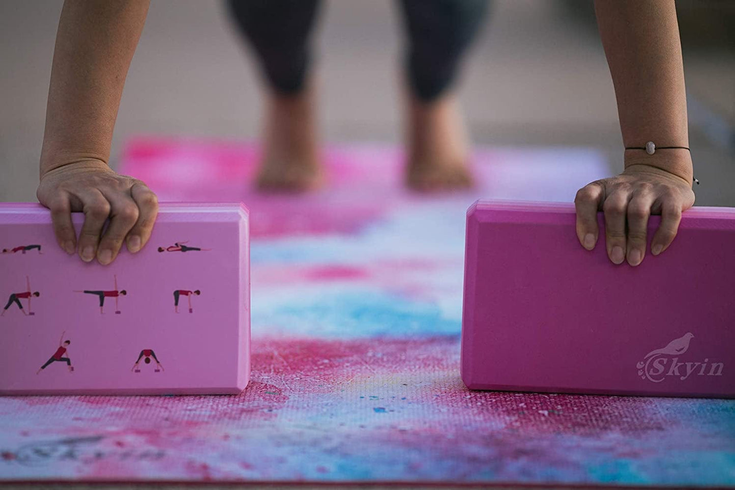 YOGA BLOCK,1 Pcs,Guide Pattern on the Surface, EVA Foam Soft Non-Slip Surface for Yoga, Pilates, Meditation.