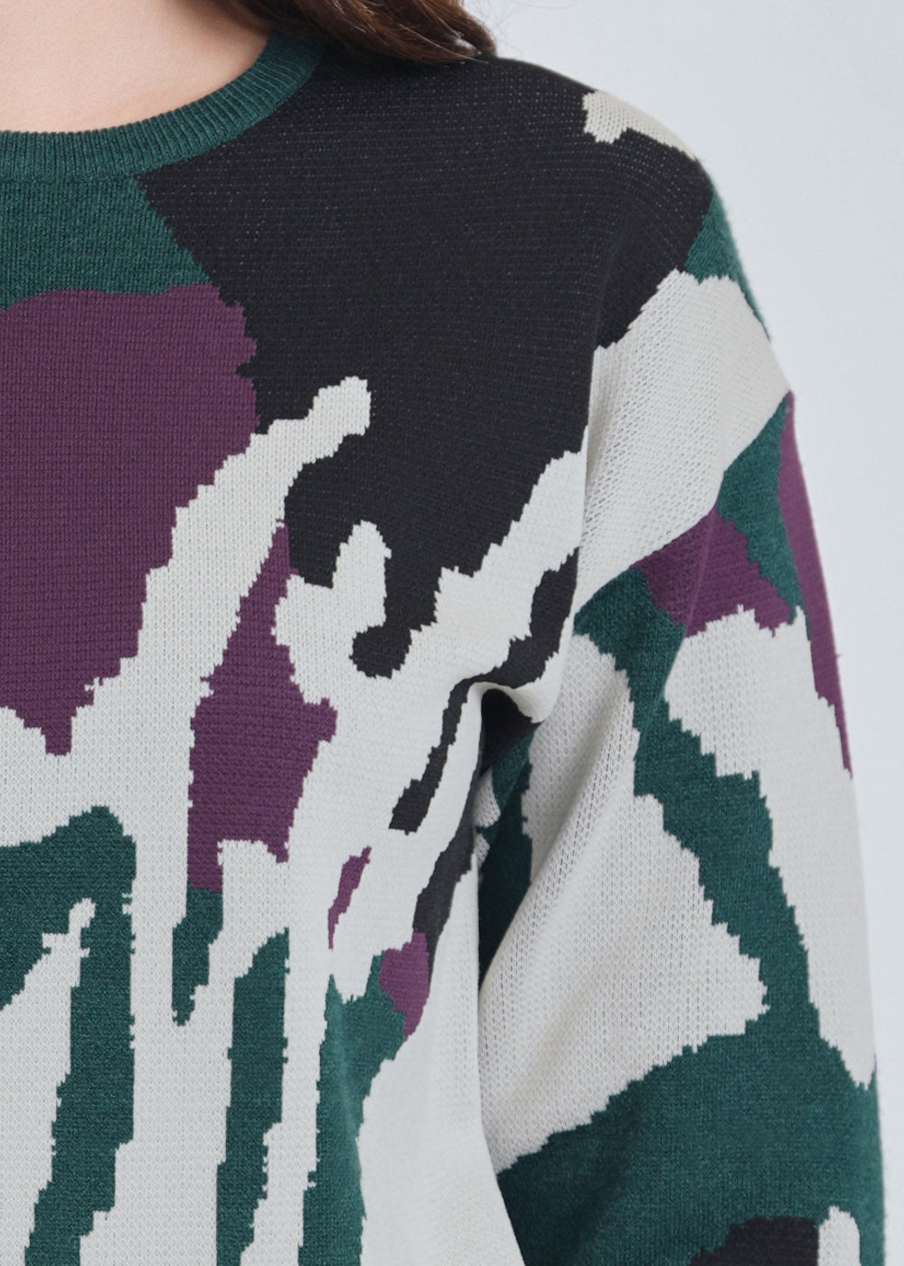 Abstract Green Knit Sweater