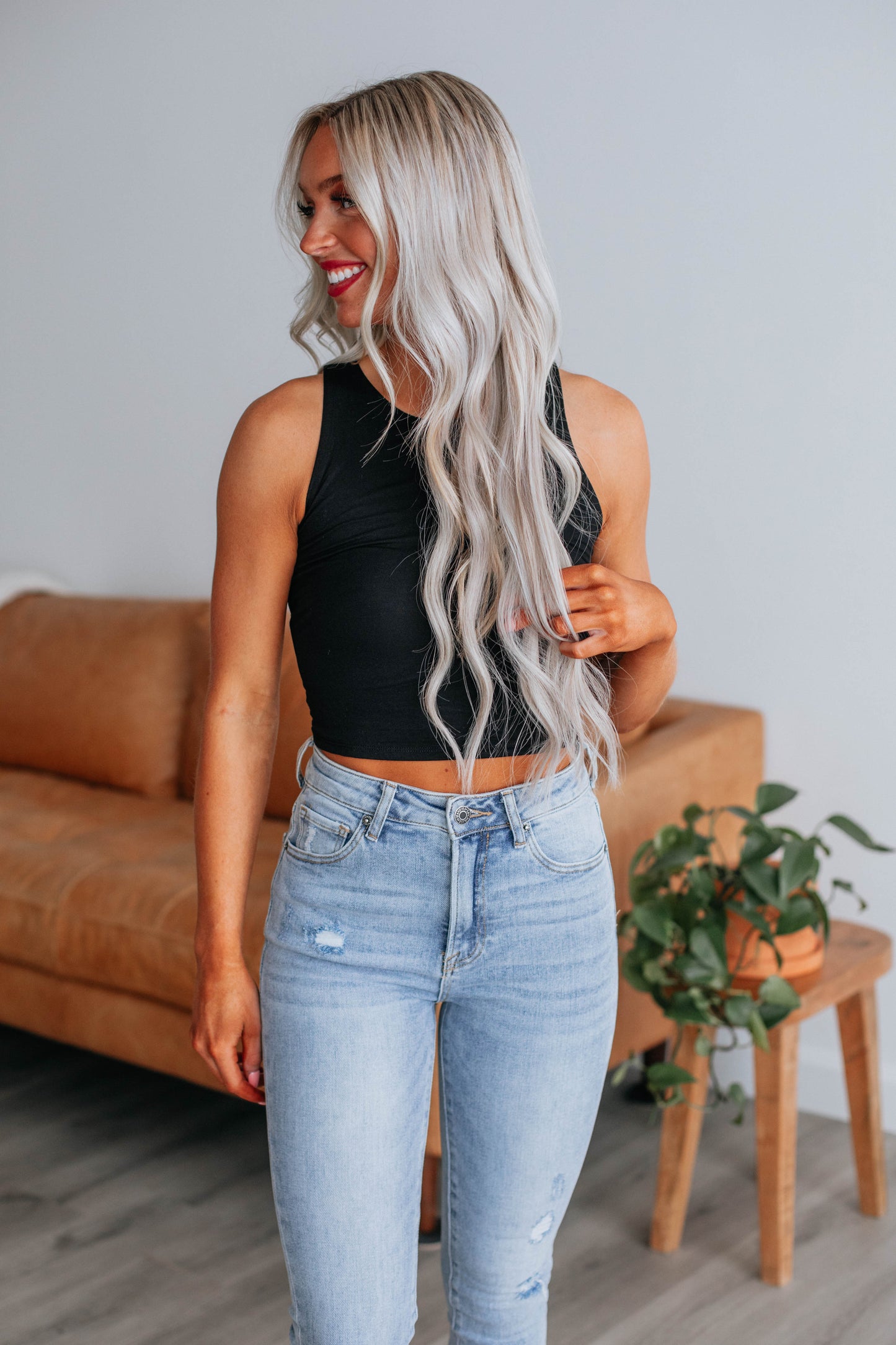 Angelina Basic Tank - Black