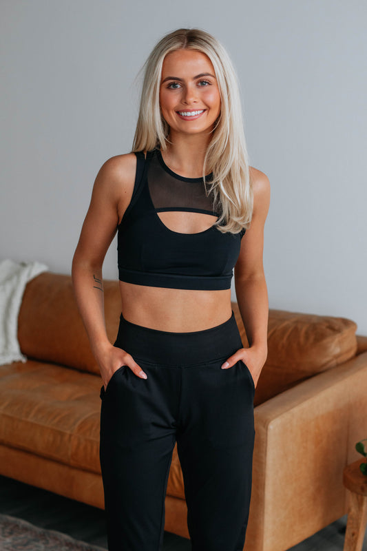 Zalen Sports Bra - Black